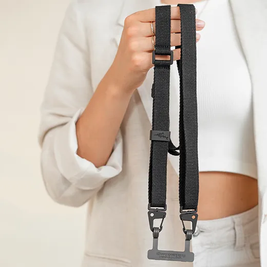 Эко-чехол с ремешком Woodcessories Case with Strap Black для iPhone 14 Plus купить