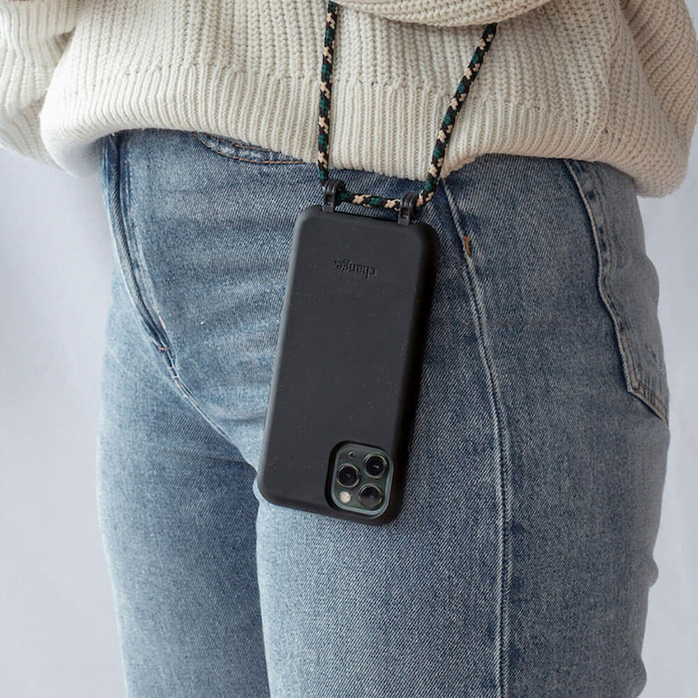 Экологичный чехол 2-в-1 Woodcessories Crossbody Case Black для iPhone 13 Pro