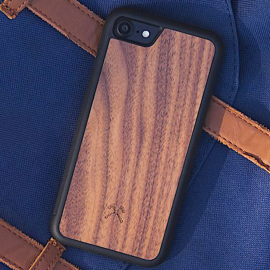 Деревянный чехол Woodcessories Wooden Bumper Case для iPhone SE 3 | SE 2 | 8 | 7/8/SE 2020