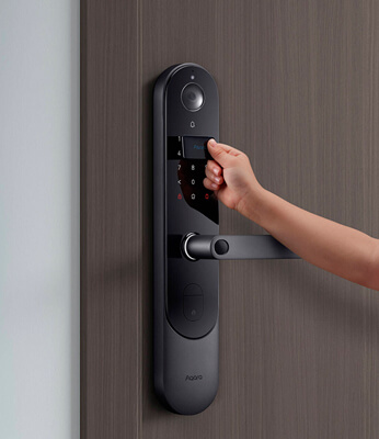 Умный дверной замок с камерой Хiaomi Aqara P100 Apple HomeKit