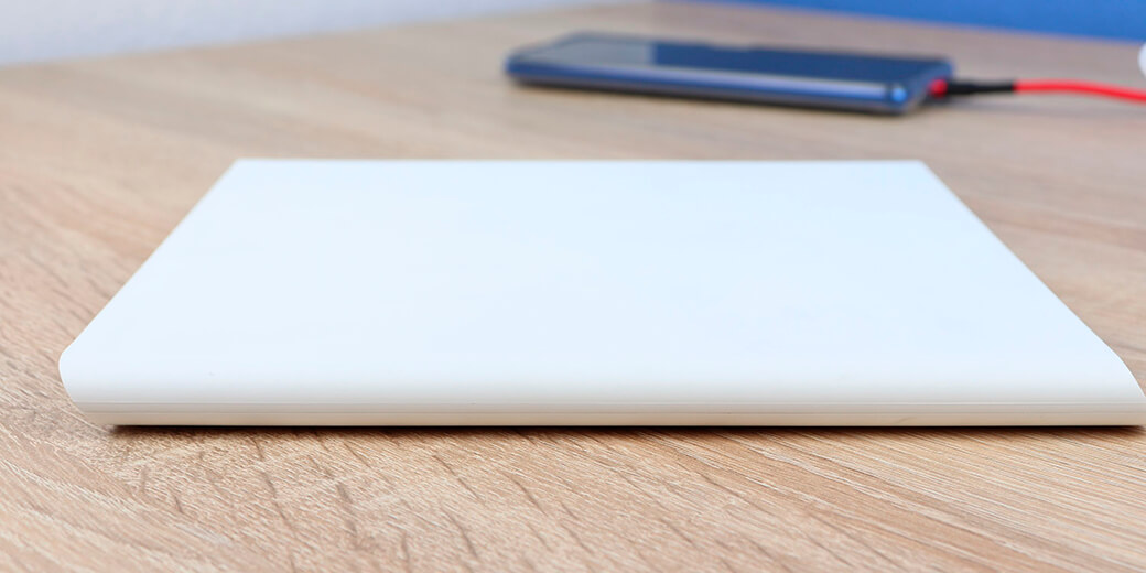Беспроводное зарядное устройство Xiaomi Mi Smart Tracking Charging Pad 20 Вт