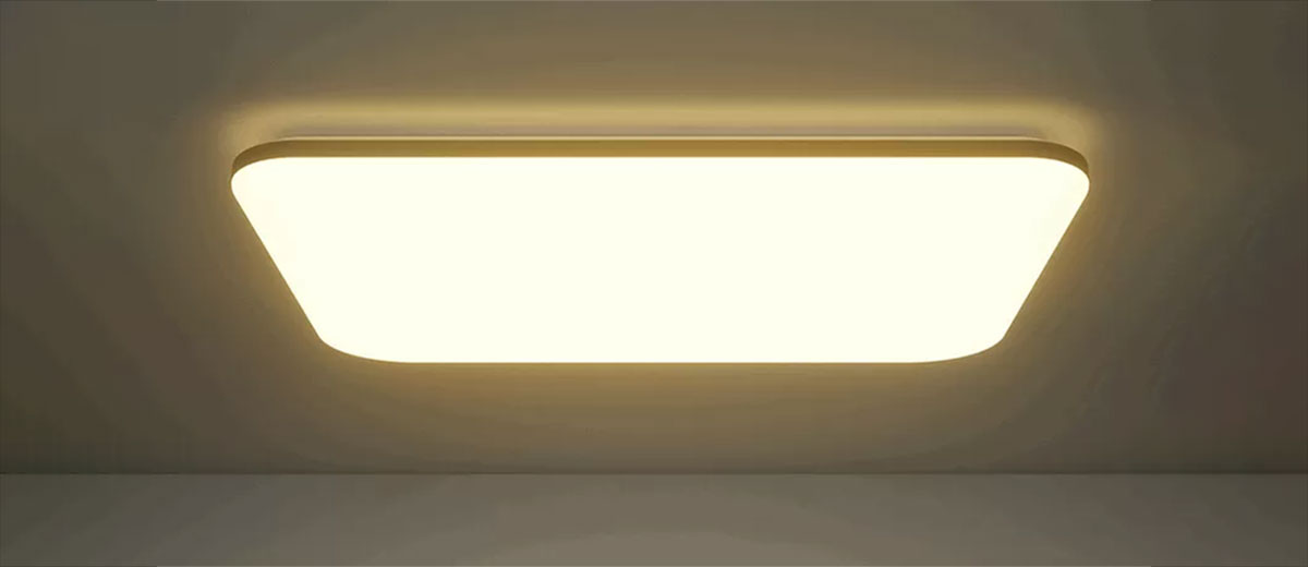 Стельова лампа Xiaomi Yeelight Halo Ceiling Light Pro Apple HomeKit виконана з якісного сплаву алюмінію