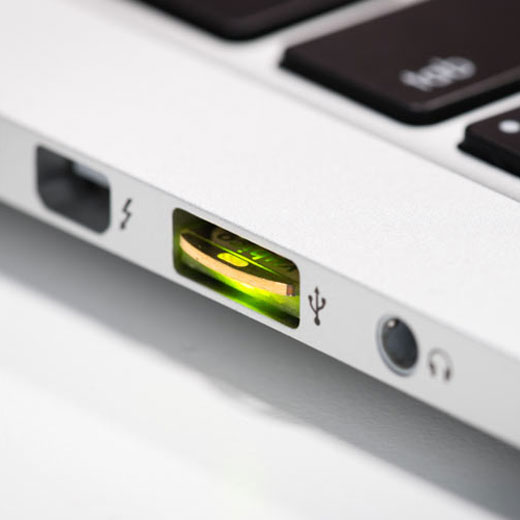 Электронный защитный FIDO ключ Yubico YubiKey 5 Nano