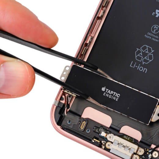 Замена виброзвонка iPhone 6 Plus