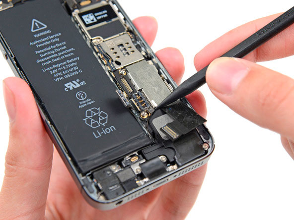 Заміна контролера харчування на iPhone