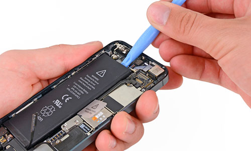 Замена аккумулятора iPhone