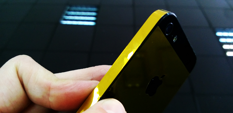 plenka-GVinyl-gold-iPhone 5